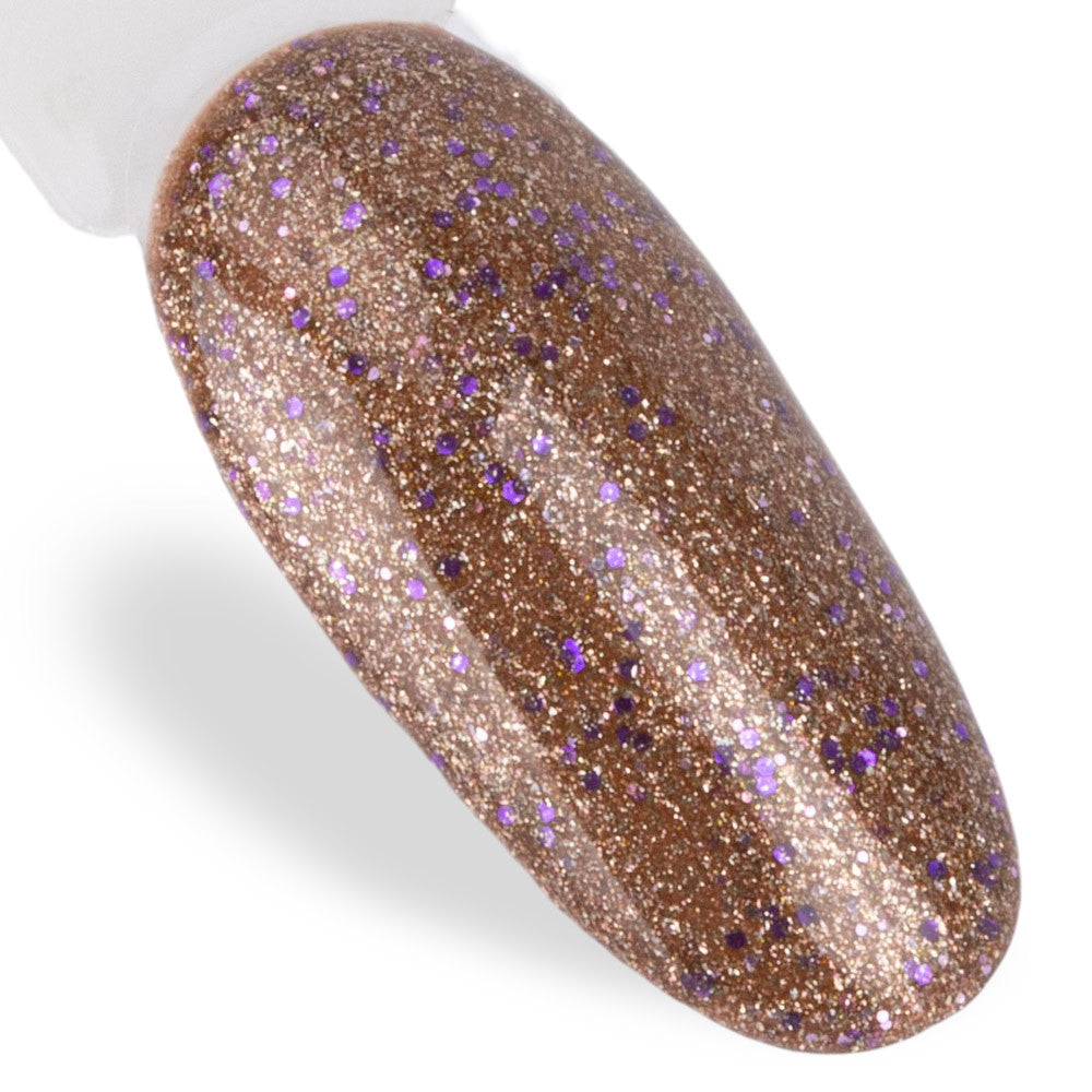 MollyLac geelilakka sävyssä 35 tipillä