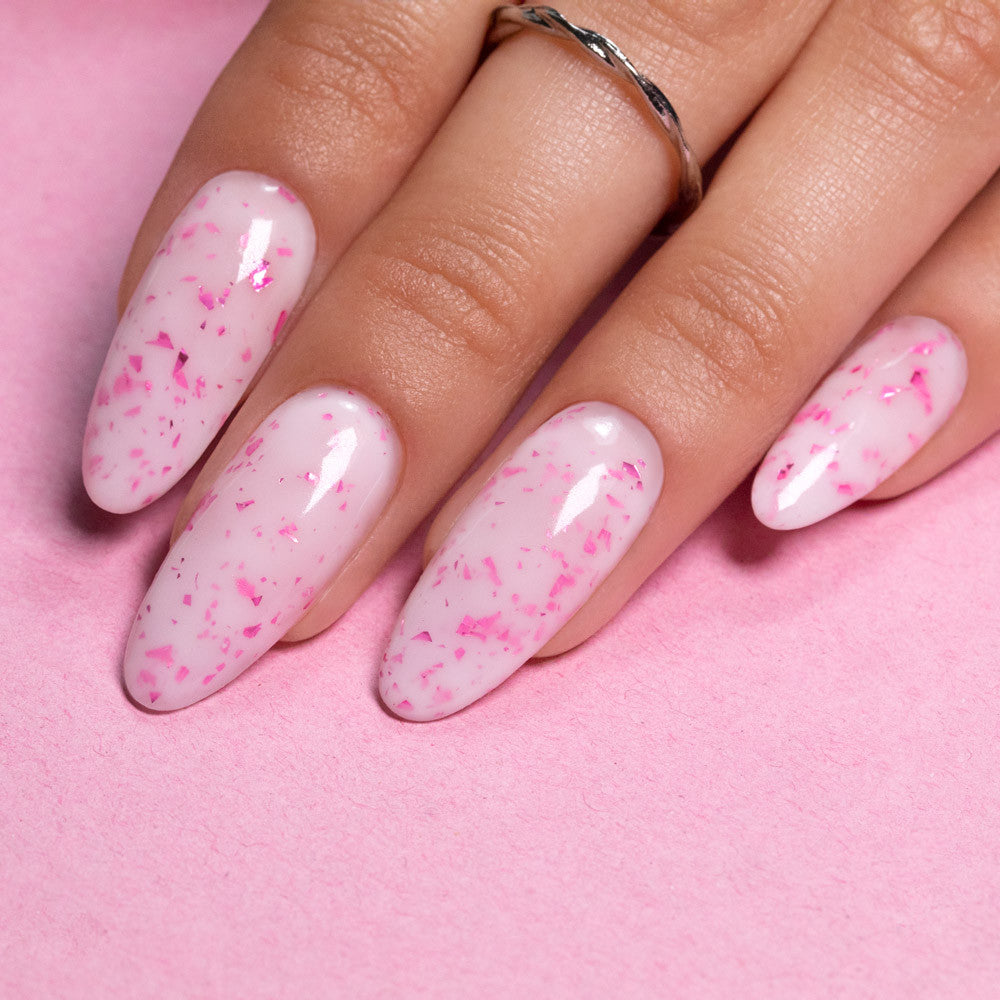 flakes-rubber-base-milk-pink-3