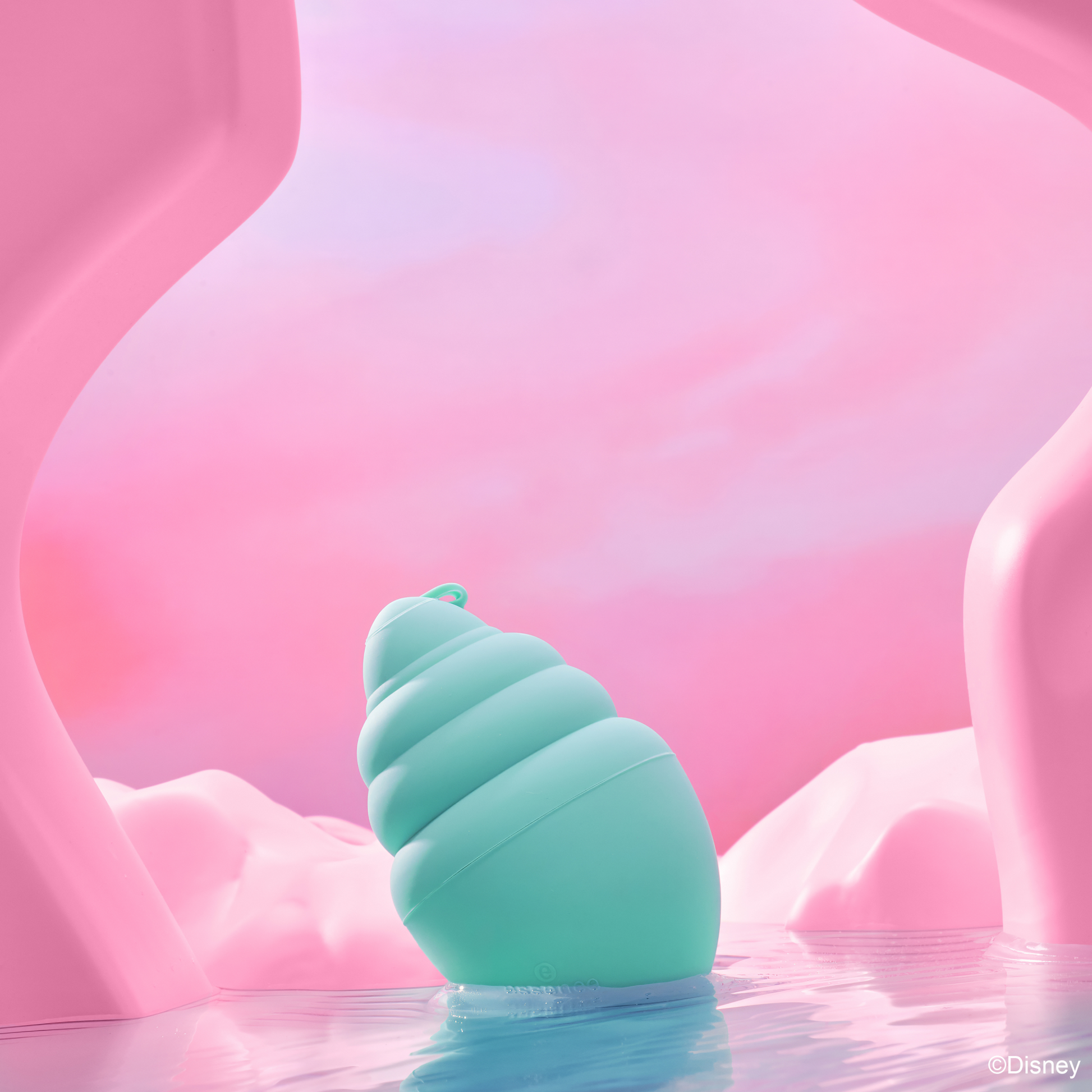 essence Disney THE LITTLE MERMAID ice face roller jääkasvorulla - Keep It Cool, Mermaid kuvituskuva