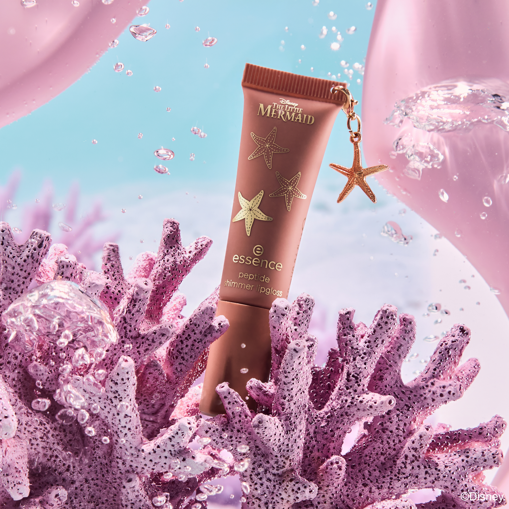 essence Disney THE LITTLE MERMAID peptide shimmer lipgloss huulikiilto - Seaside Romance kuvituskuva