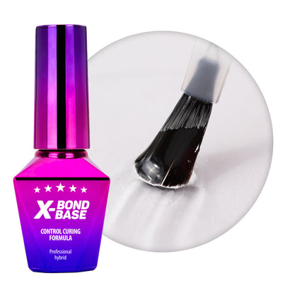 Alusgeelilakka Molly Nails X-Bond Base Clear 10g pullo valkoisella taustalla