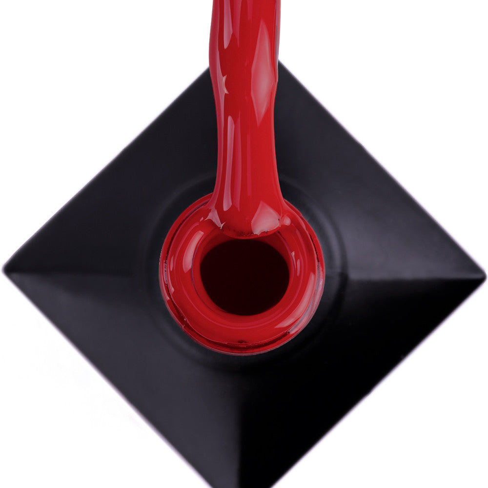 Geelilakka Molly Nails sävyssä 5 Fire Red pullossa